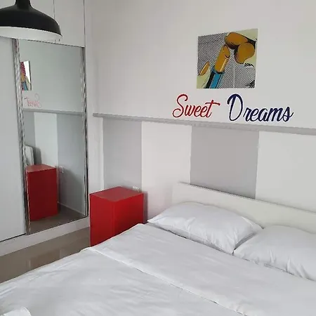 Tiberius 77 Apartament